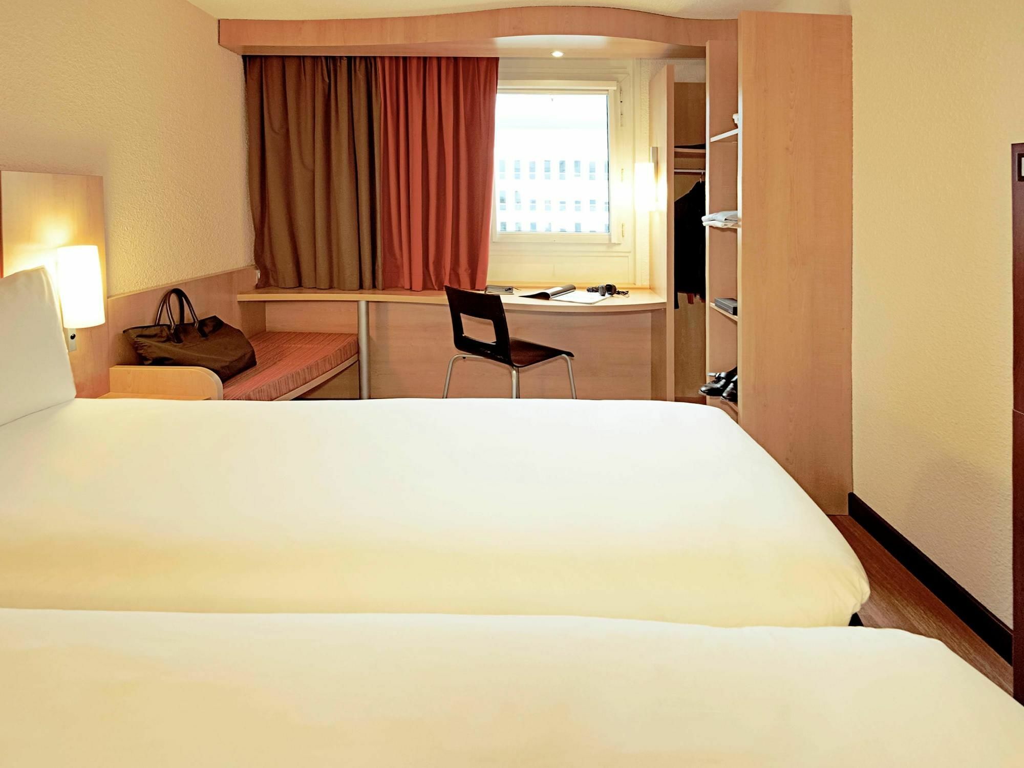 Ibis Reims Tinqueux Hotel Kültér fotó